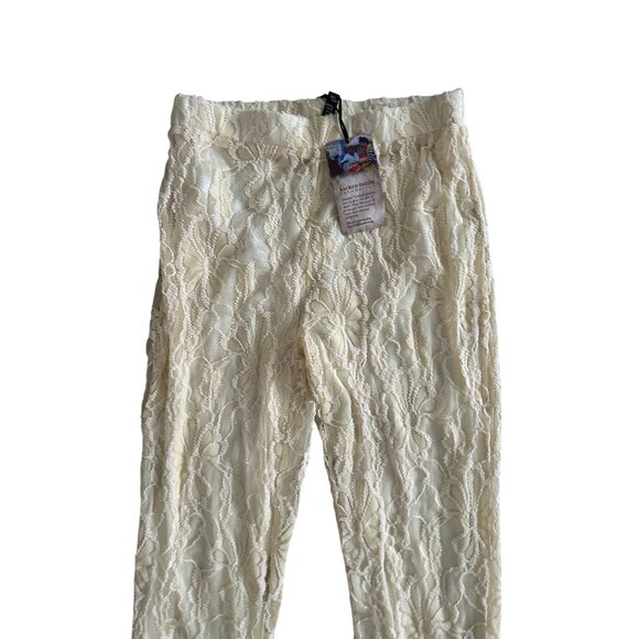 SACRED DEEDS Cream Bellbottom Lace Pants Size Medium NEW with tags - Picture 4 of 9